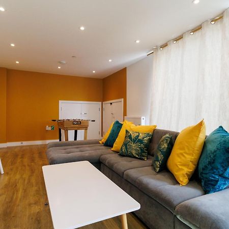 City Centre, Sleeps 7, Stunning Views & Parking, Interconnected Rooms Long Stay Work Contractor Leisure, Diamond Penthouse Cambridge  Bagian luar foto