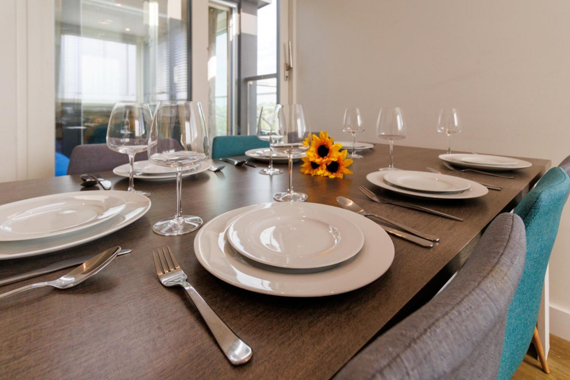 City Centre, Sleeps 7, Stunning Views & Parking, Interconnected Rooms Long Stay Work Contractor Leisure, Diamond Penthouse Cambridge  Bagian luar foto