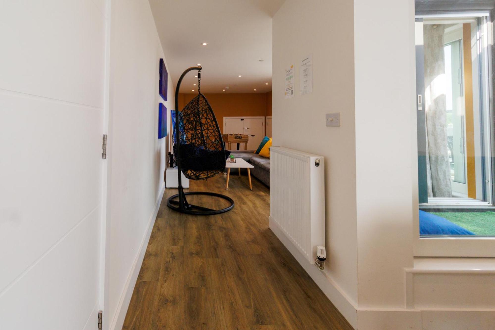 City Centre, Sleeps 7, Stunning Views & Parking, Interconnected Rooms Long Stay Work Contractor Leisure, Diamond Penthouse Cambridge  Bagian luar foto